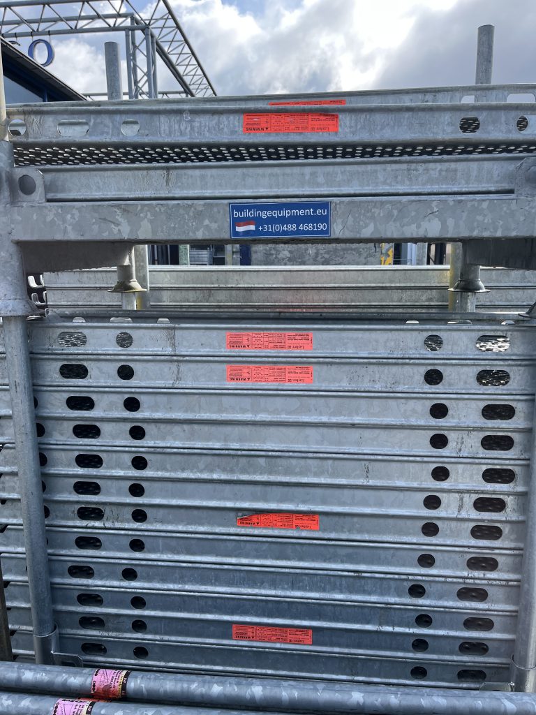layher-scaffolding